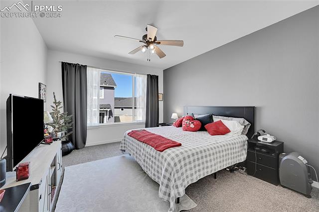 6937 Cumbre Vista Way