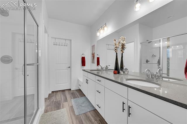 6937 Cumbre Vista Way