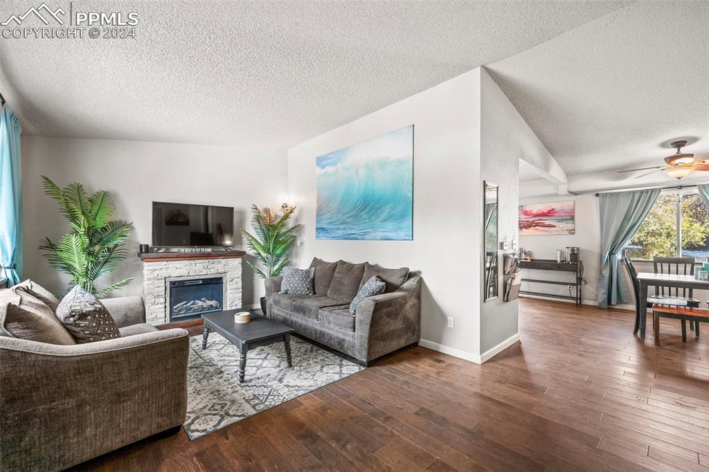 2454 Vintage Drive