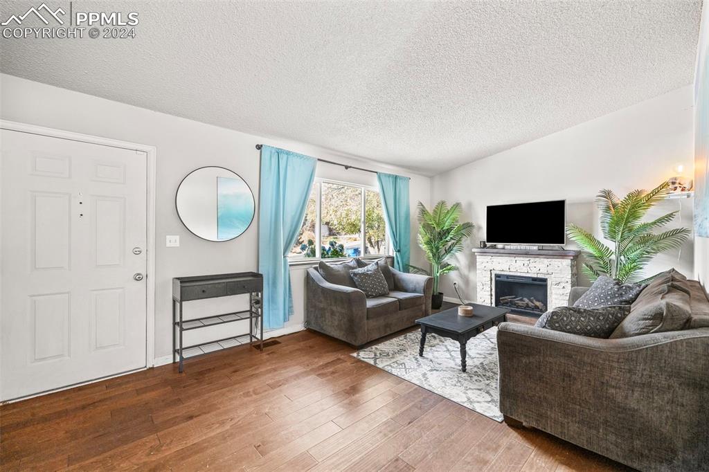 2454 Vintage Drive