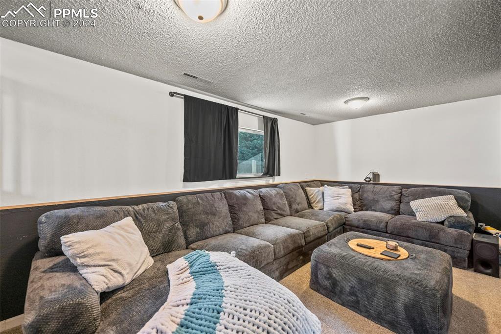2454 Vintage Drive
