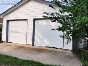 2524 Meadowlark Lane