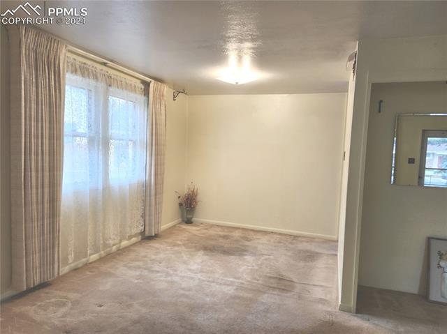 2524 Meadowlark Lane