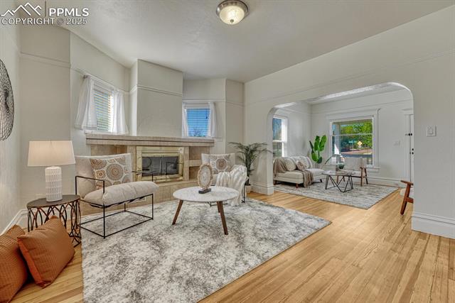 801 E Costilla Street