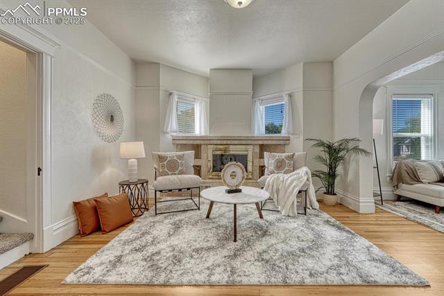 801 E Costilla Street