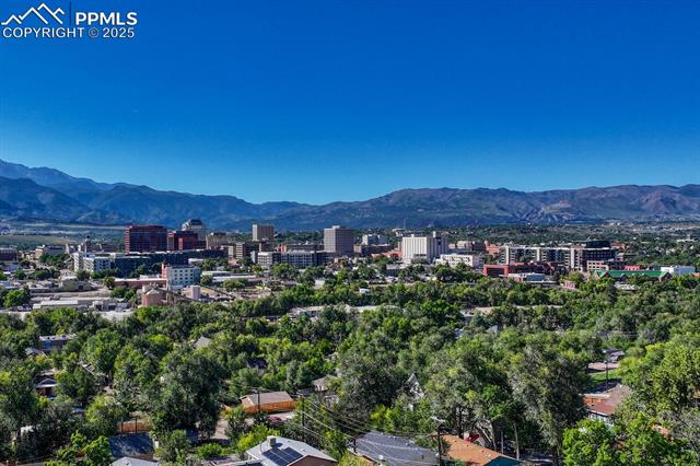 801 E Costilla Street