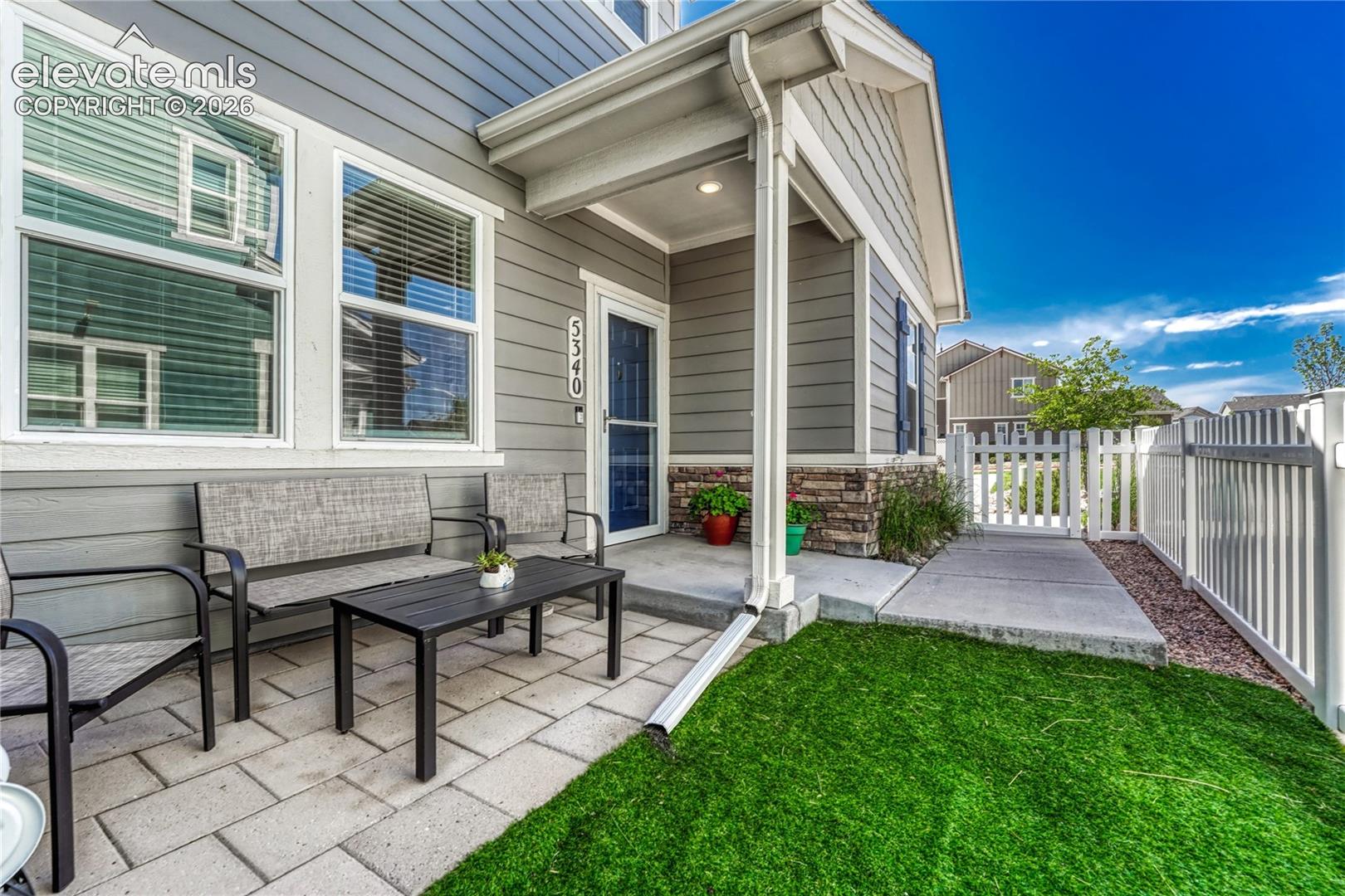 5340 Dusky Grouse Point