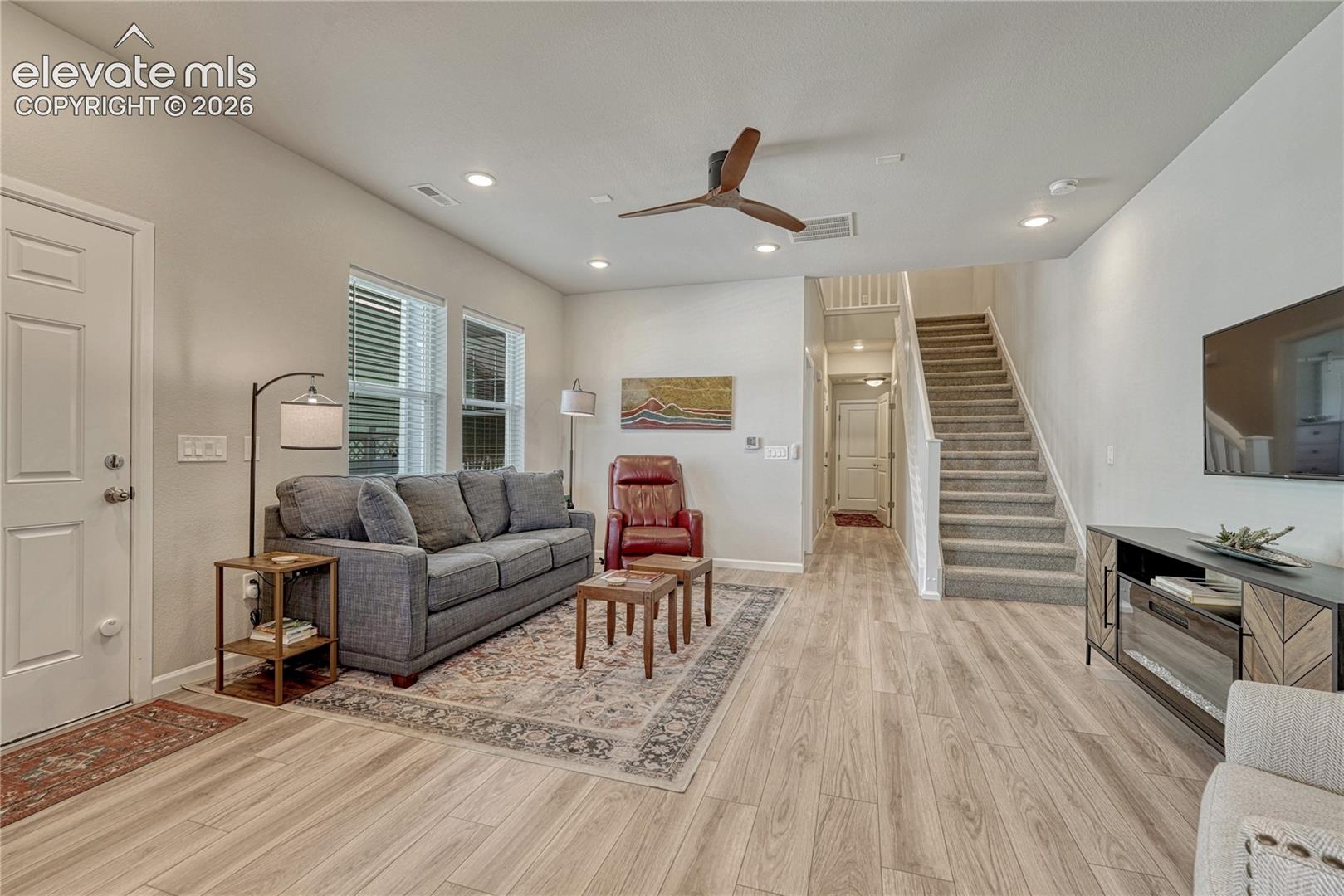 5340 Dusky Grouse Point