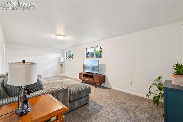 3614 Sheffield Lane