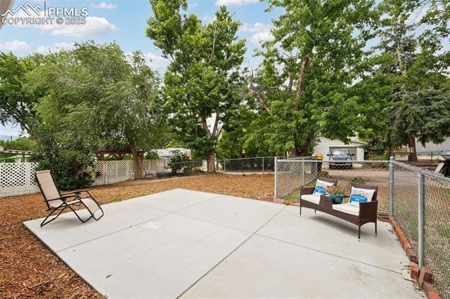 3614 Sheffield Lane