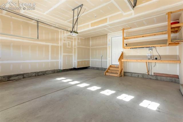 8313 Hardwood Circle