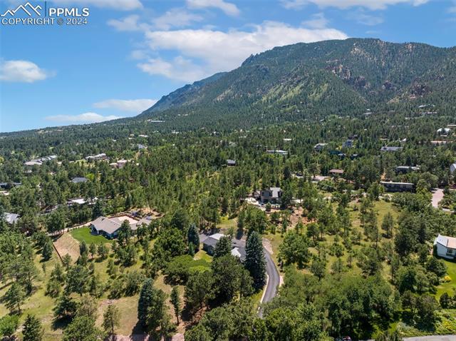 1 Upland Road