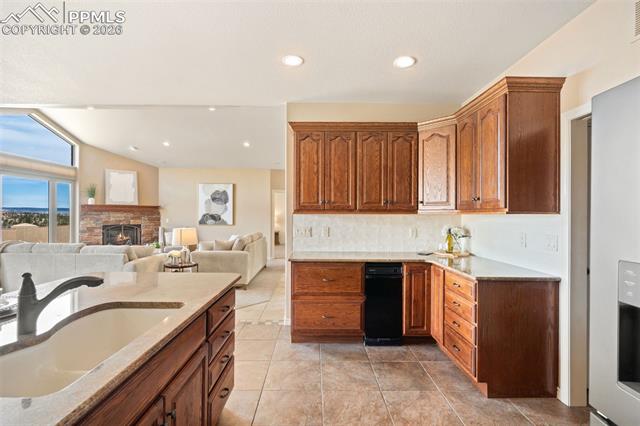 1889 Safe Harbor Court