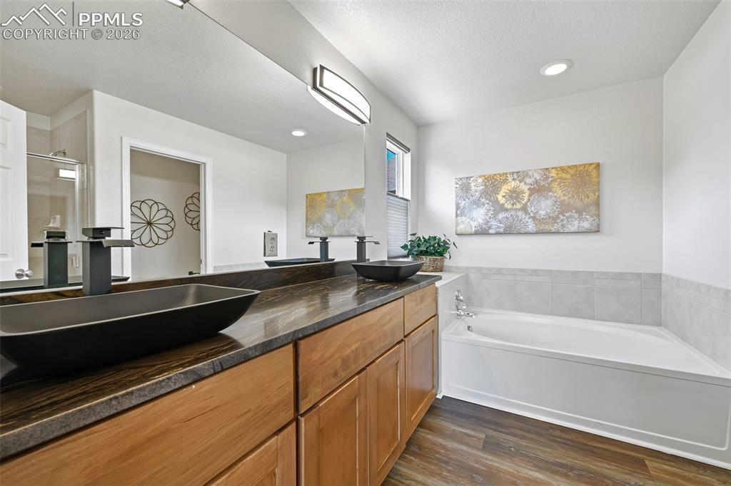 4432 Flat Top Place