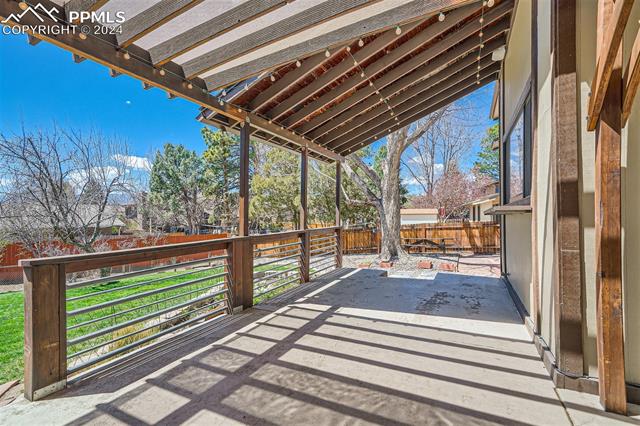 2818 E Serendipity Circle