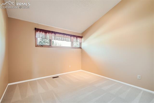 2818 E Serendipity Circle