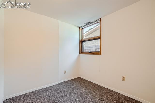 2818 E Serendipity Circle