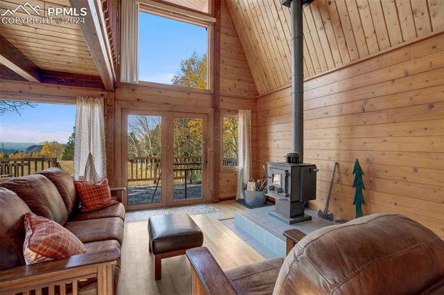 1987 May Queen Drive