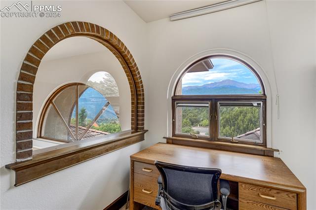 4490 Monitor Rock Lane