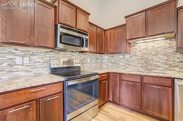 2224 Abiding Point