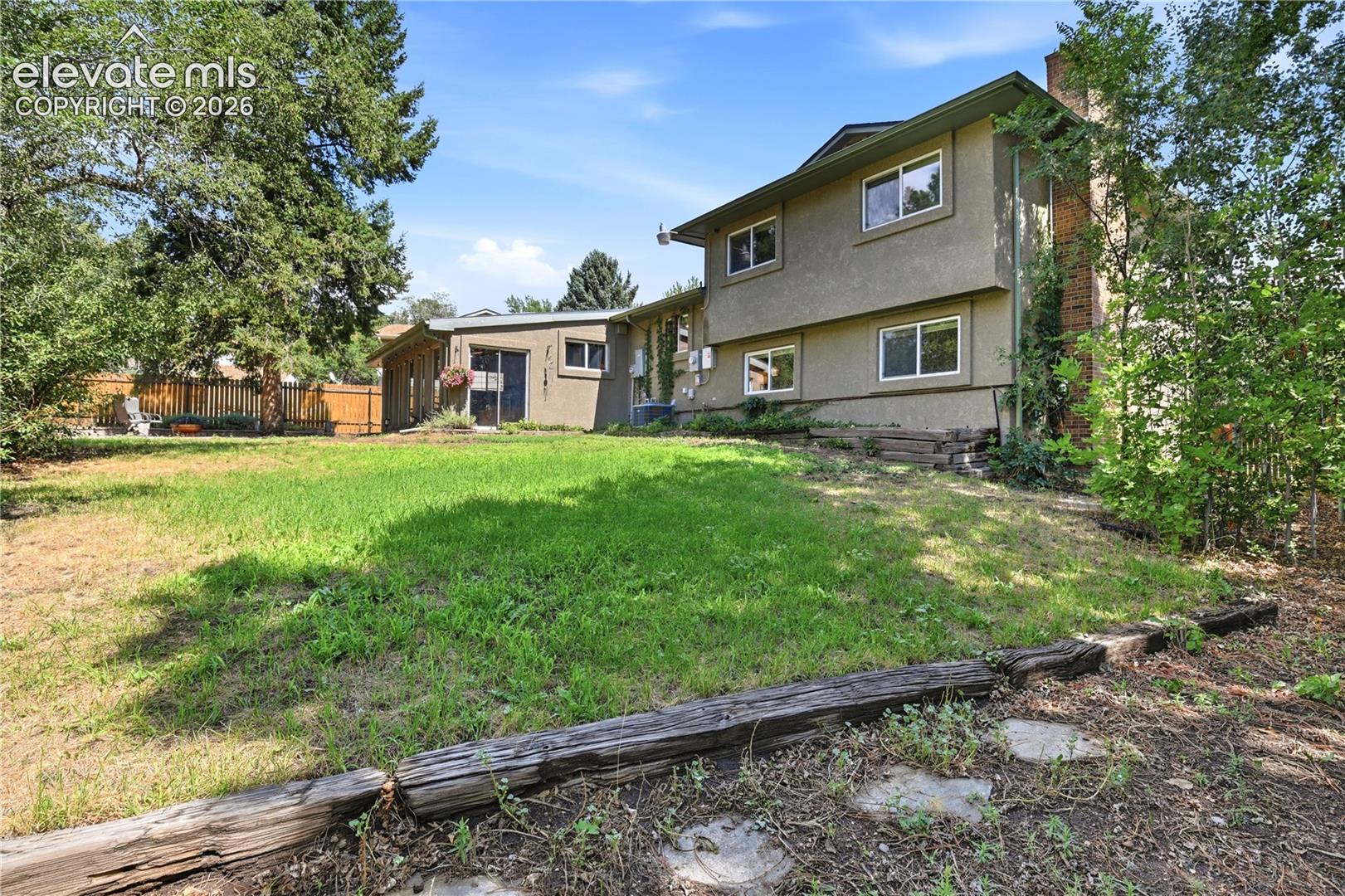 3473 Amador Circle