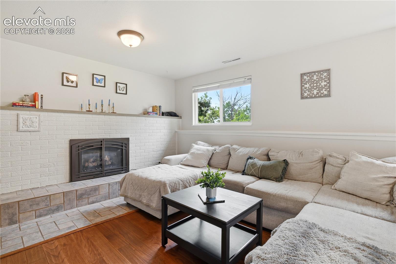 3473 Amador Circle