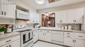 829 Pleasant Street