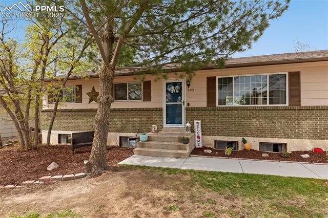 4652 N Sleepy Hollow Circle