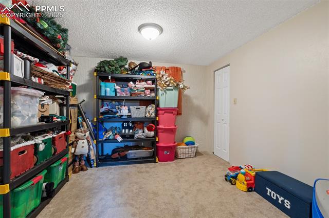 4652 N Sleepy Hollow Circle