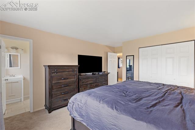 4652 N Sleepy Hollow Circle