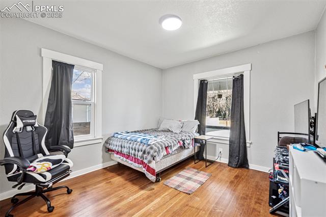 2407 E Willamette Avenue