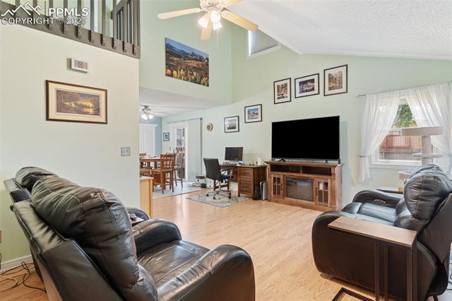 4929 Witches Hollow Lane