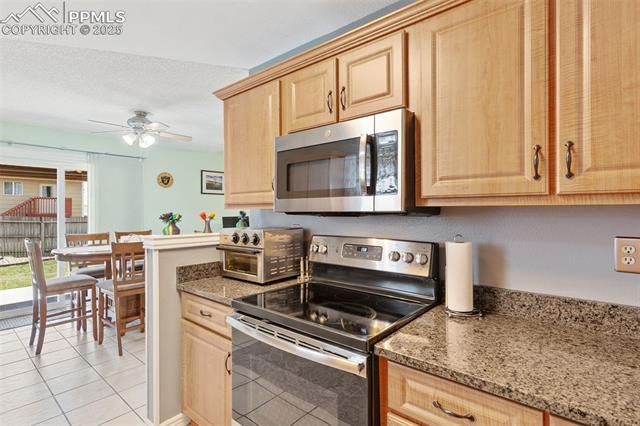 4929 Witches Hollow Lane