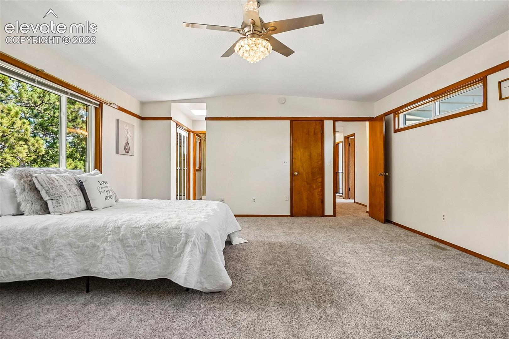 5368 W Cliff Point Circle