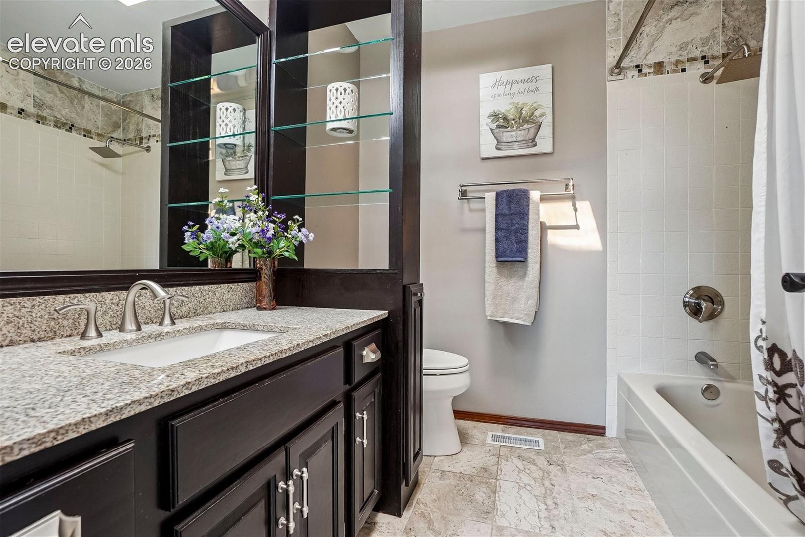 5368 W Cliff Point Circle