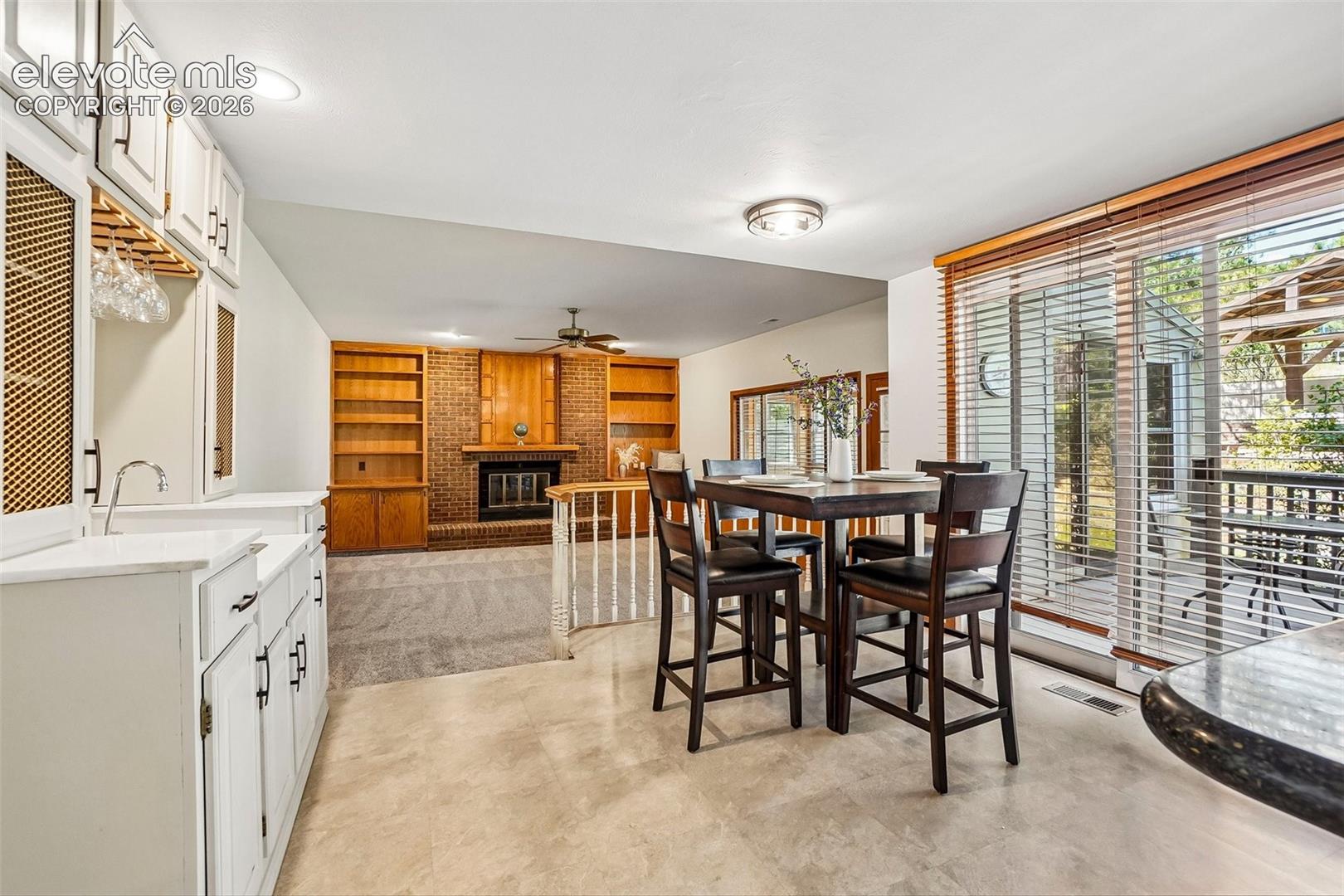 5368 W Cliff Point Circle