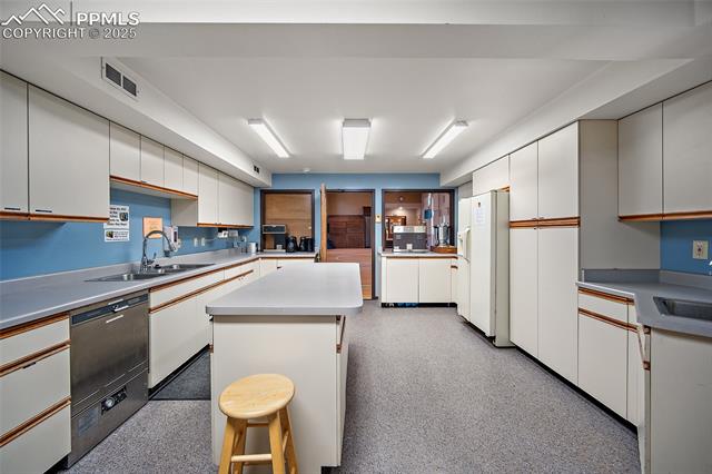820 N 30th Street