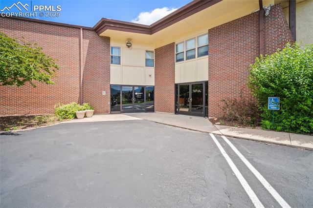 820 N 30th Street
