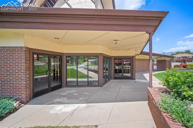 820 N 30th Street