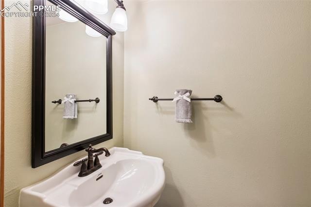 4192 Morning Glory Road