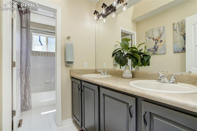 6438 Barrel Race Drive