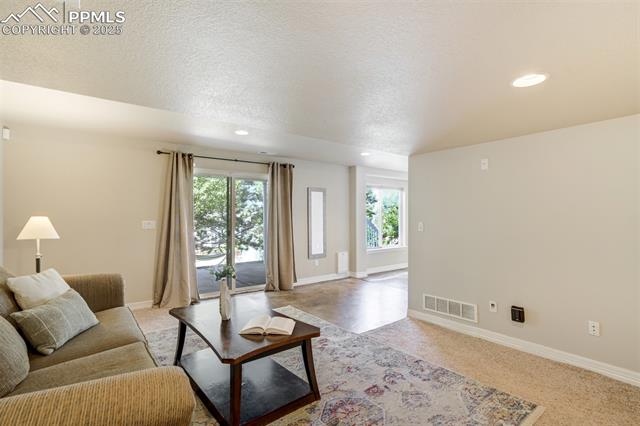 6438 Barrel Race Drive