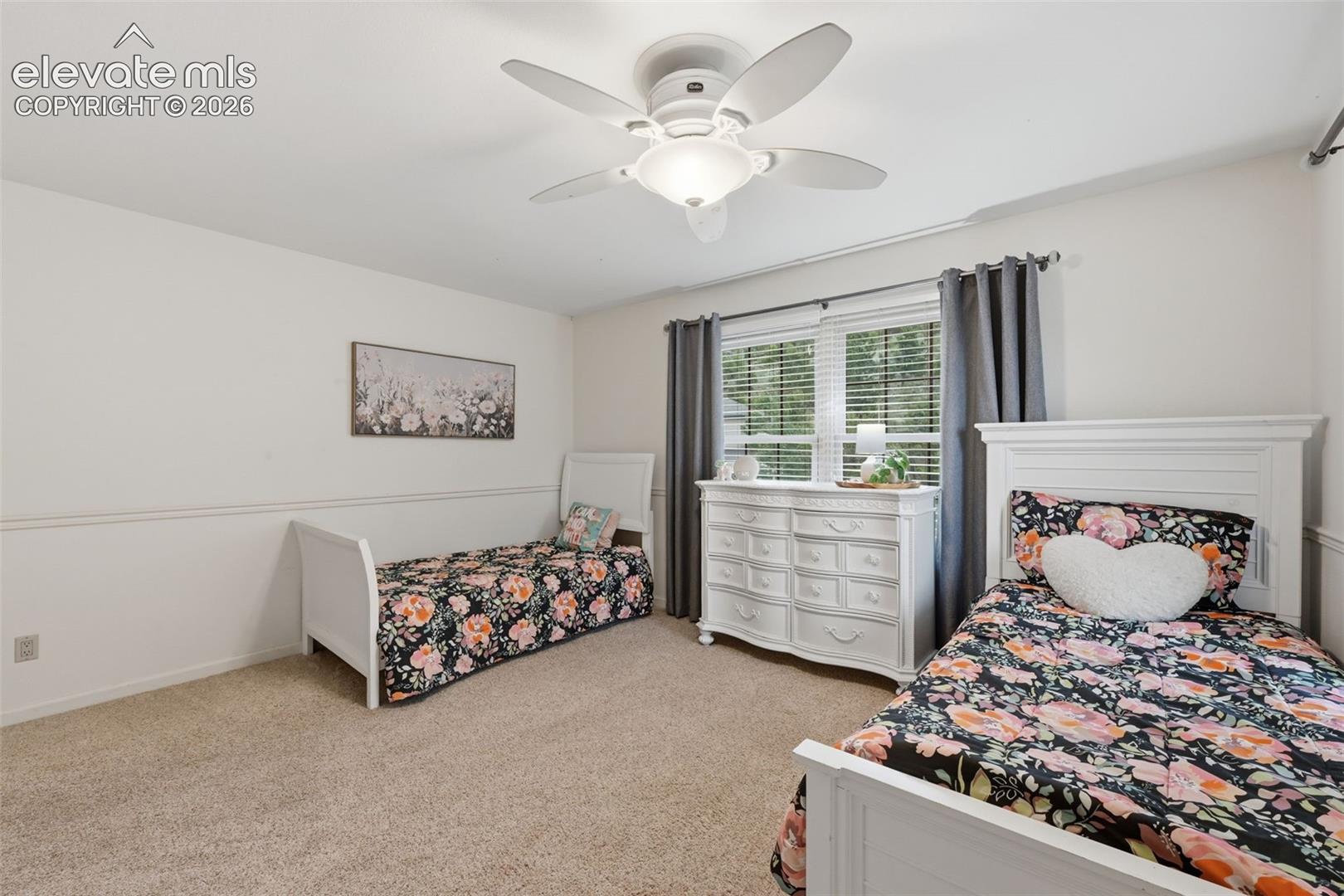 6914 Oak Valley Drive