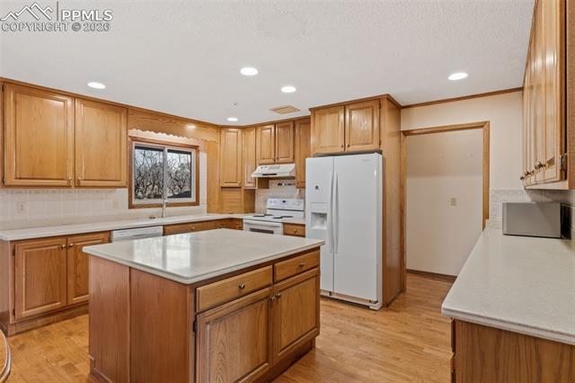 4930 Sunbird Cliffs Drive