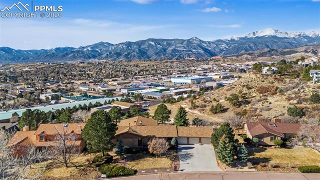 4930 Sunbird Cliffs Drive