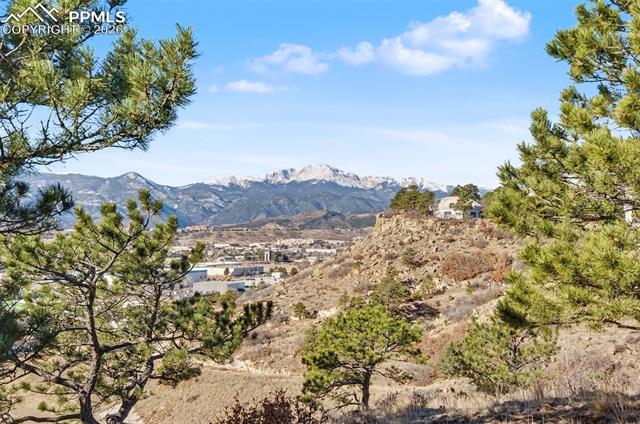 4930 Sunbird Cliffs Drive