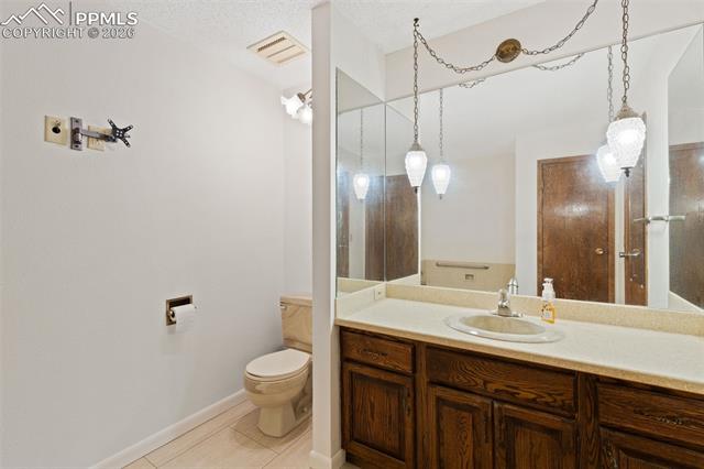 4930 Sunbird Cliffs Drive