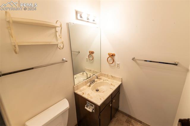 7035 Goldsmith Court