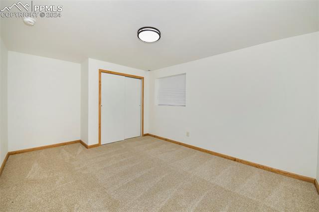 870 Point Of The Pines Drive