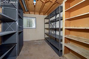 870 Point Of The Pines Drive